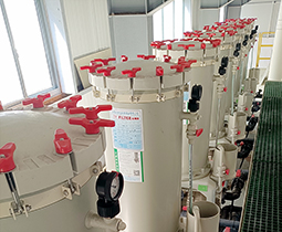 锂电池电解液过滤用什么材质的电镀过滤机合适？